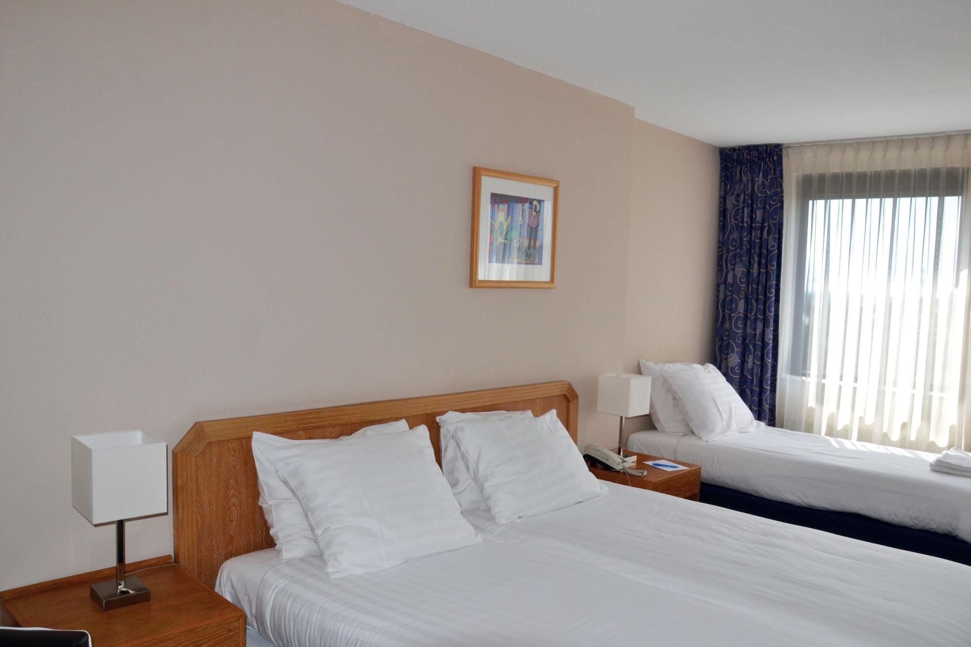 נאלדווייק Fletcher Hotel Restaurant Carlton מראה חיצוני תמונה