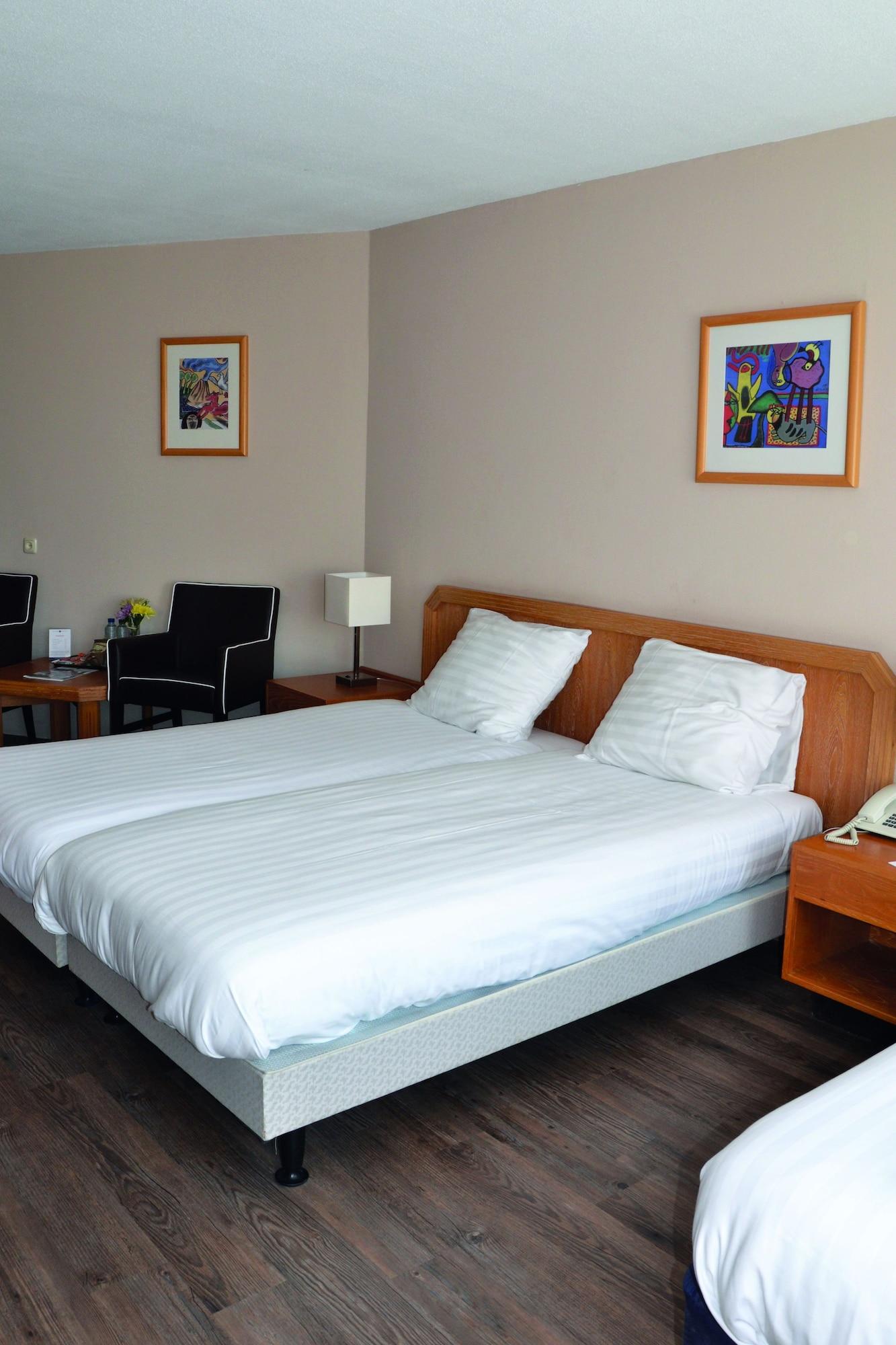 נאלדווייק Fletcher Hotel Restaurant Carlton מראה חיצוני תמונה