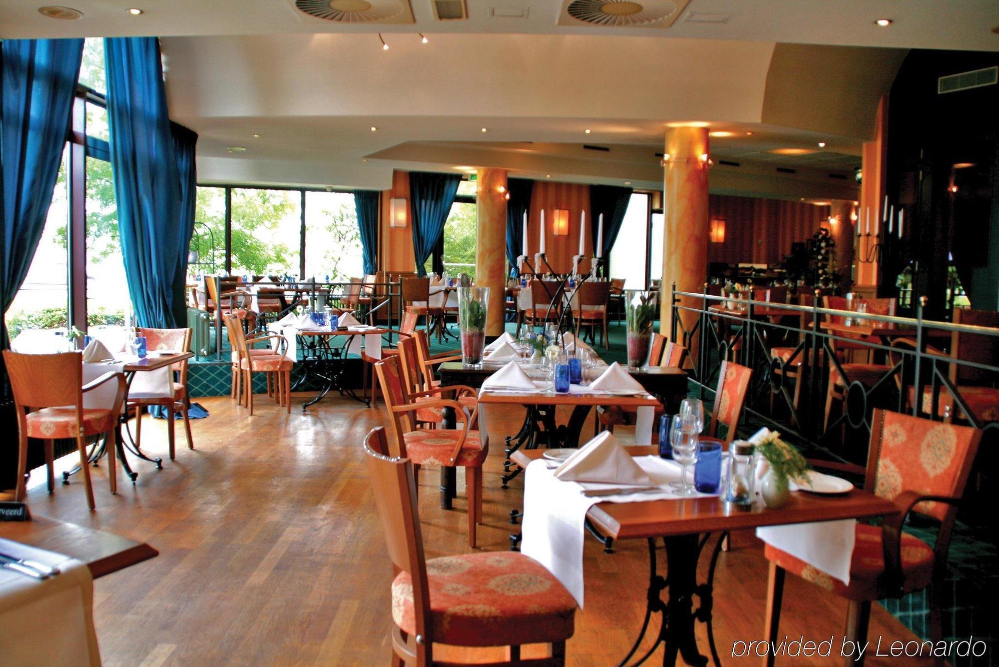 נאלדווייק Fletcher Hotel Restaurant Carlton מסעדה תמונה